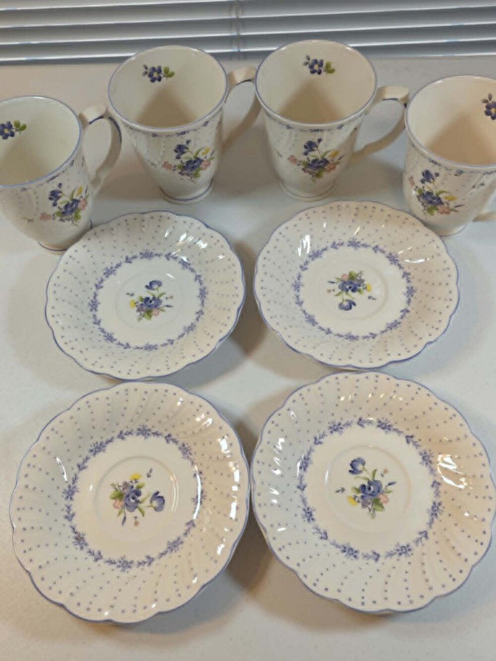 NIKKO BLUE PEONY BLOSSOMTIME (4) 4" CUPS & (4) SAUCERS PORCELAIN FLORAL JAPAN